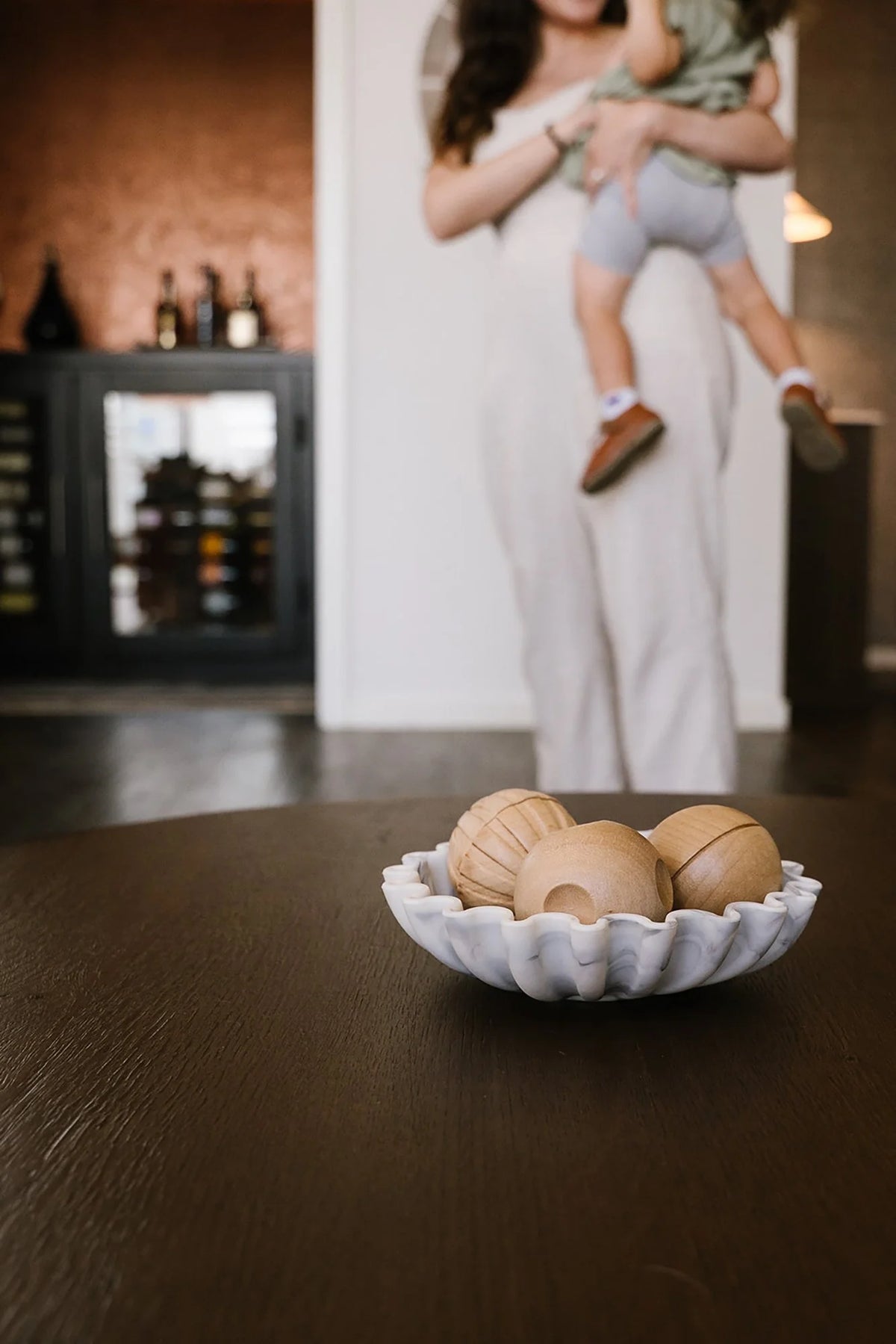 SCALLOPED RATTLE BOWL + WOODEN SENSORY BALLS SET